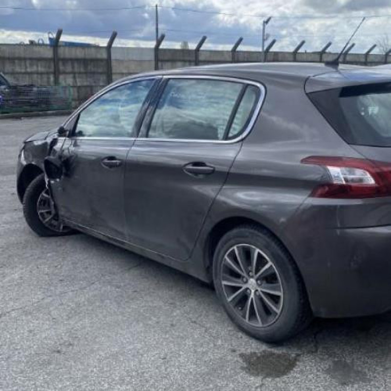 Traverse superieure PEUGEOT 308 2 Photo n°17