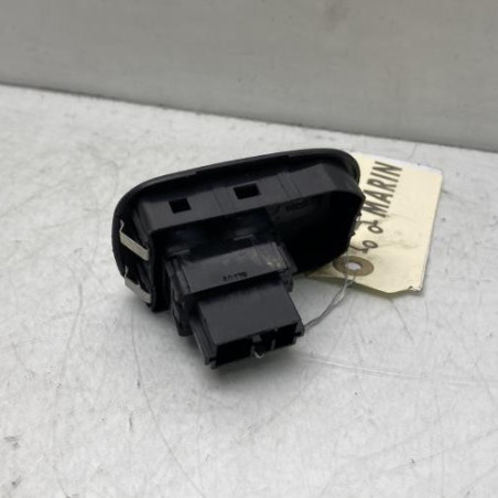 Interrupteur de leve vitre avant droit PEUGEOT 306