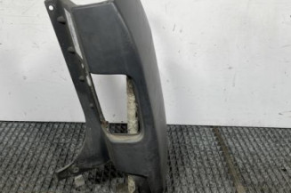 Crosse arriere droit RENAULT TRAFIC 2