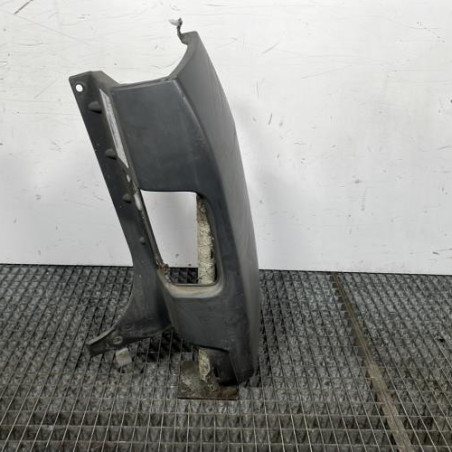 Crosse arriere droit RENAULT TRAFIC 2