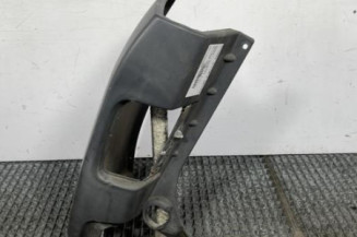 Crosse arriere gauche RENAULT TRAFIC 2