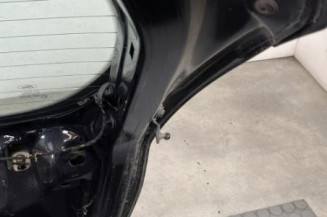 Malle/Hayon arriere FORD FIESTA 6