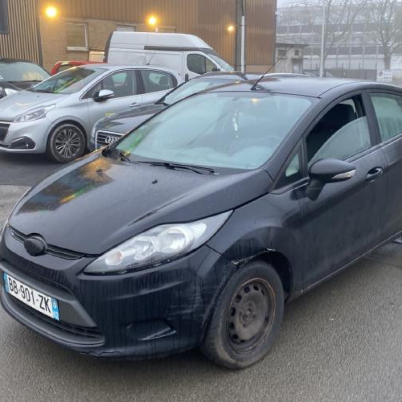 Malle/Hayon arriere FORD FIESTA 6 Photo n°12
