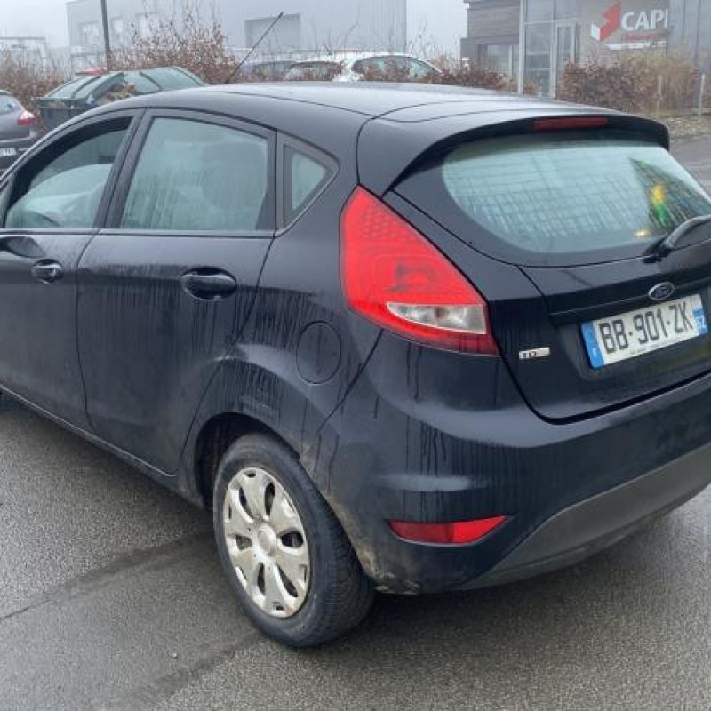 Malle/Hayon arriere FORD FIESTA 6 Photo n°15