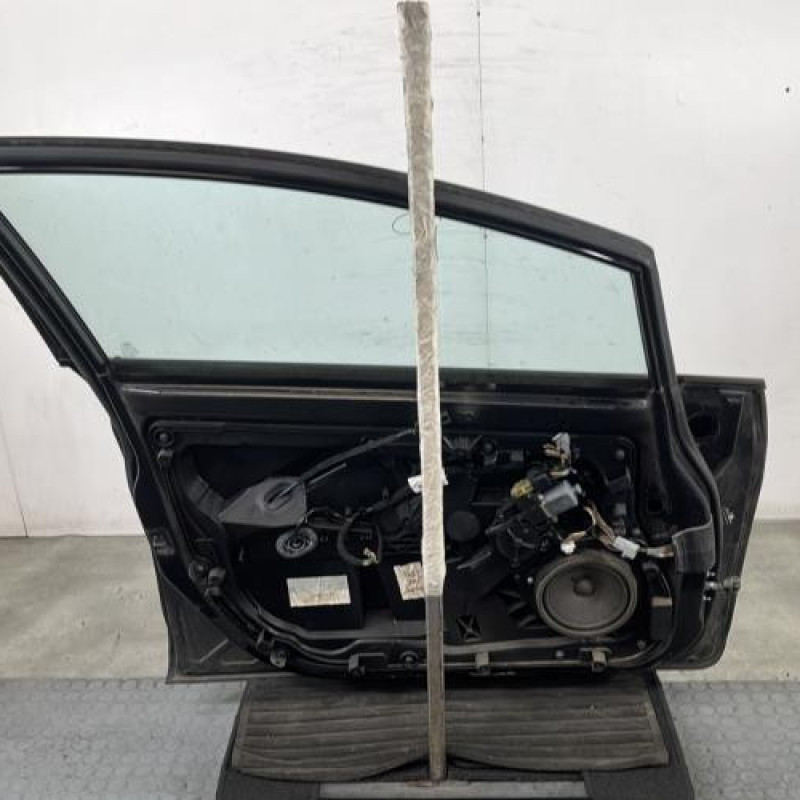 Porte avant gauche FORD FIESTA 6 Photo n°6