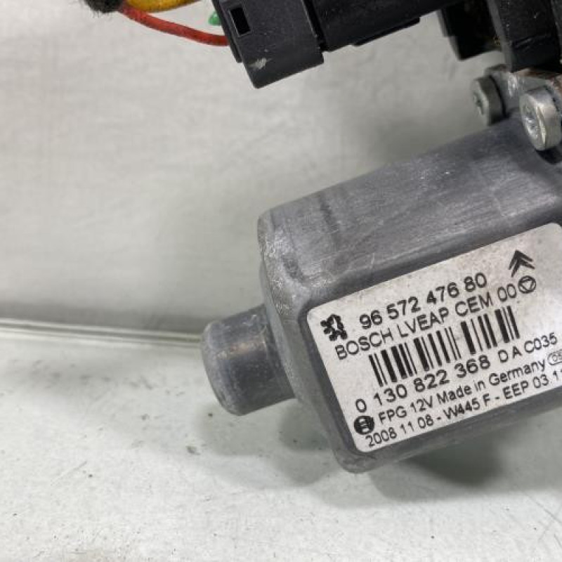 Leve vitre electrique avant gauche PEUGEOT 308 1 Photo n°6