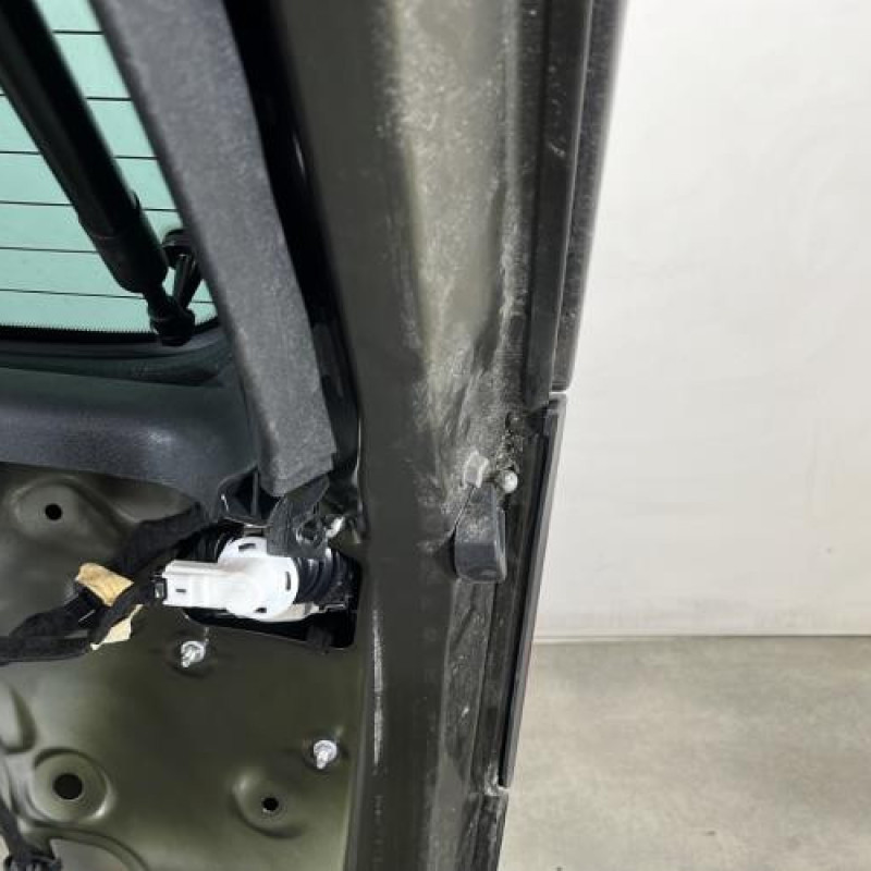 Malle/Hayon arriere CITROEN C4 PICASSO 1 Photo n°9
