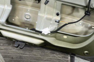 Malle/Hayon arriere CITROEN C4 PICASSO 1