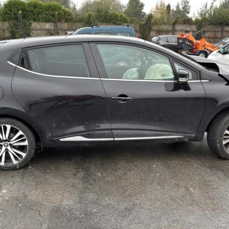 Calandre RENAULT CLIO 4 Photo n°8