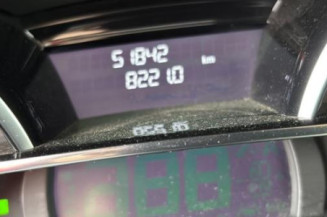 Calandre RENAULT CLIO 4