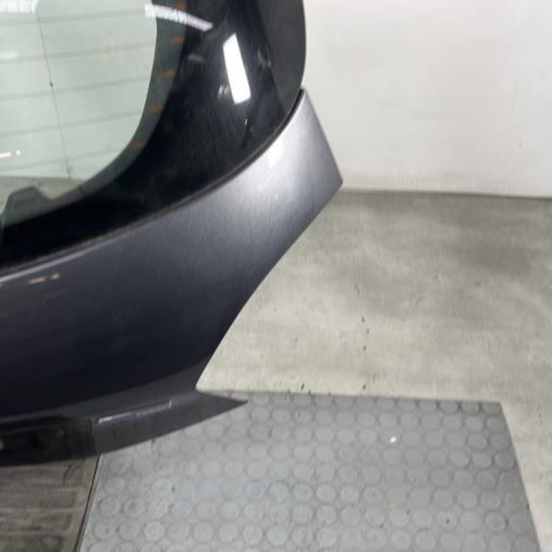 Malle/Hayon arriere PEUGEOT 208 1 Photo n°4