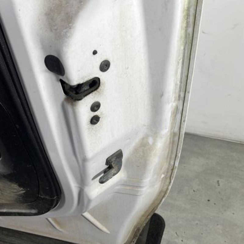 Porte laterale droit PEUGEOT PARTNER 2 Photo n°8