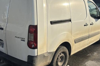 Renfort pare choc arriere (traverse) PEUGEOT PARTNER 2