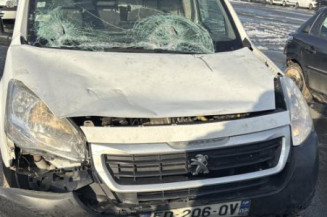 Renfort pare choc arriere (traverse) PEUGEOT PARTNER 2