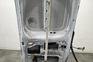 Porte de coffre gauche RENAULT TRAFIC 2