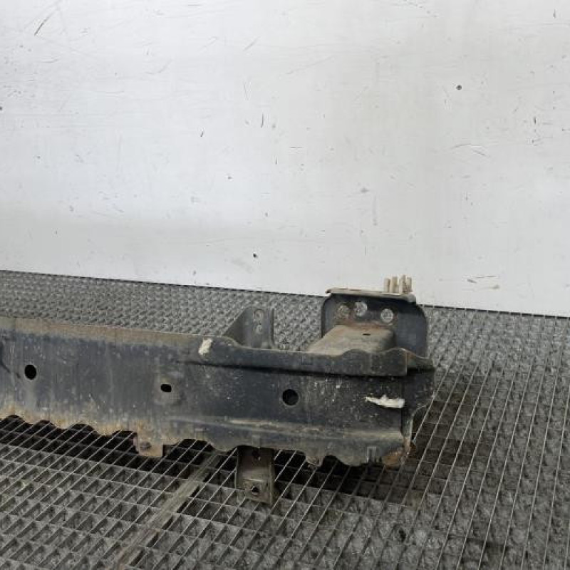 Renfort pare choc avant (traverse) FORD FIESTA 6 Photo n°3