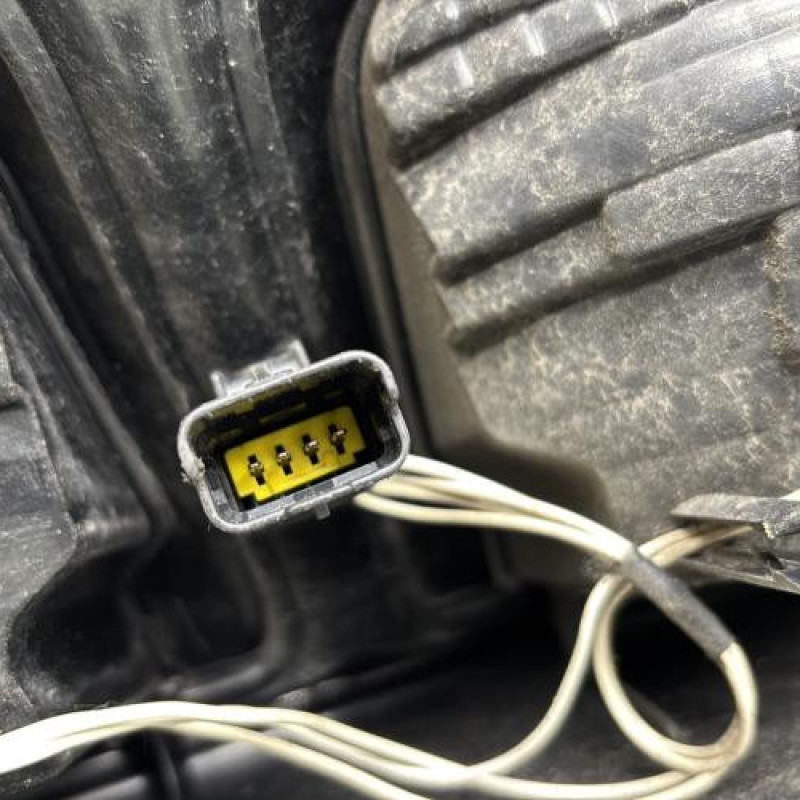 Feu arriere principal gauche (feux) CITROEN C3 PICASSO Photo n°3