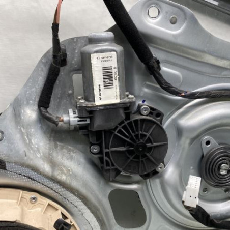 Leve vitre electrique avant droit KIA SPORTAGE 3