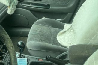 Bras essuie glace arriere RENAULT LAGUNA 1