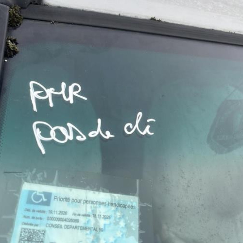 Bras essuie glace arriere RENAULT LAGUNA 1 Photo n°9