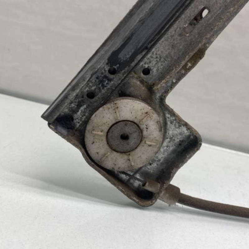Leve vitre electrique avant droit RENAULT KANGOO 2 Photo n°6
