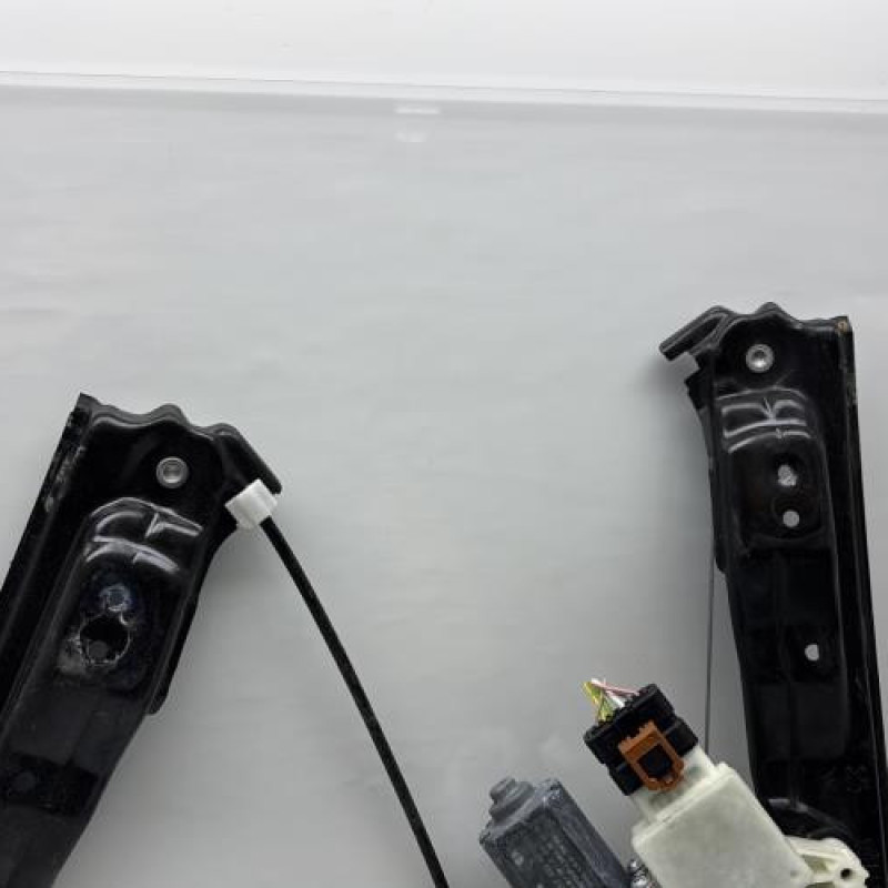 Leve vitre electrique avant droit PEUGEOT 308 2 Photo n°3