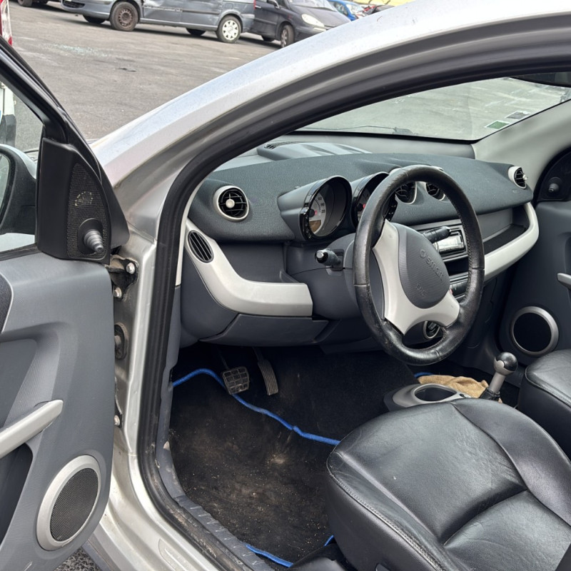 SMART FORFOUR 1 1.5 CDI - 12V TURBO Photo n°9