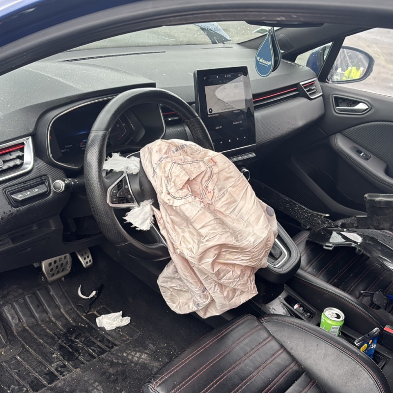 RENAULT CLIO 5 1.3i - 16V TURBO TCE 130 HYBRID E-TECH Photo n°10