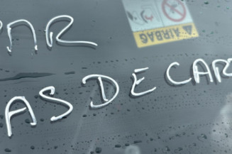RENAULT CLIO 5 1.3i - 16V TURBO TCE 130 HYBRID E-TECH