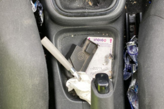 VOLKSWAGEN POLO 5 PHASE 1 1.2i - 12V