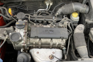 VOLKSWAGEN POLO 5 PHASE 1 1.2i - 12V