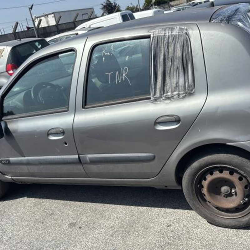Vitre avant droit RENAULT CLIO 2 Photo n°6