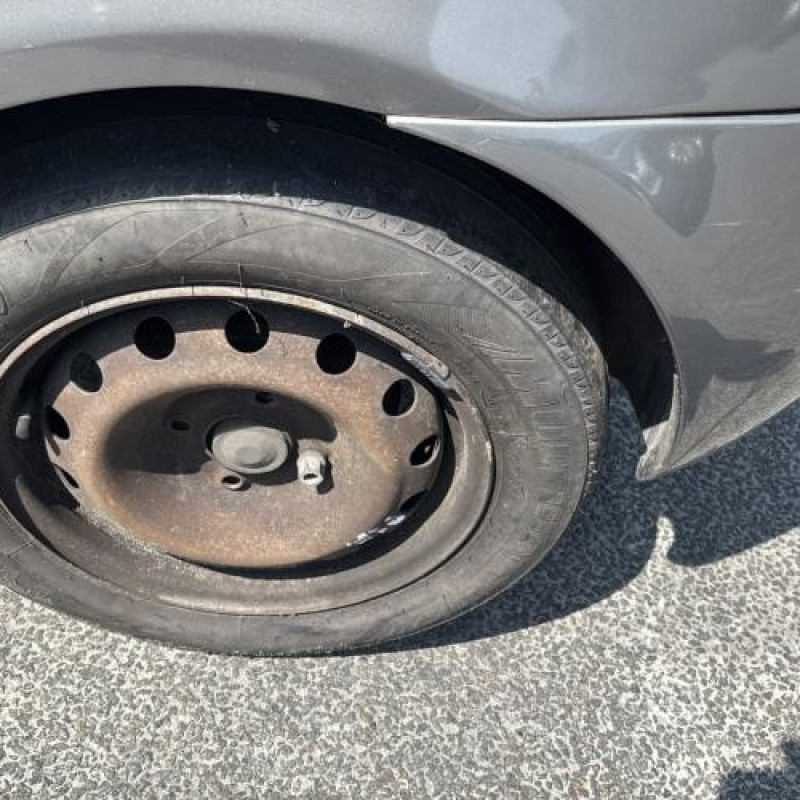 Vitre avant droit RENAULT CLIO 2 Photo n°14