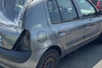 Poignee interieur avant droit RENAULT CLIO 2