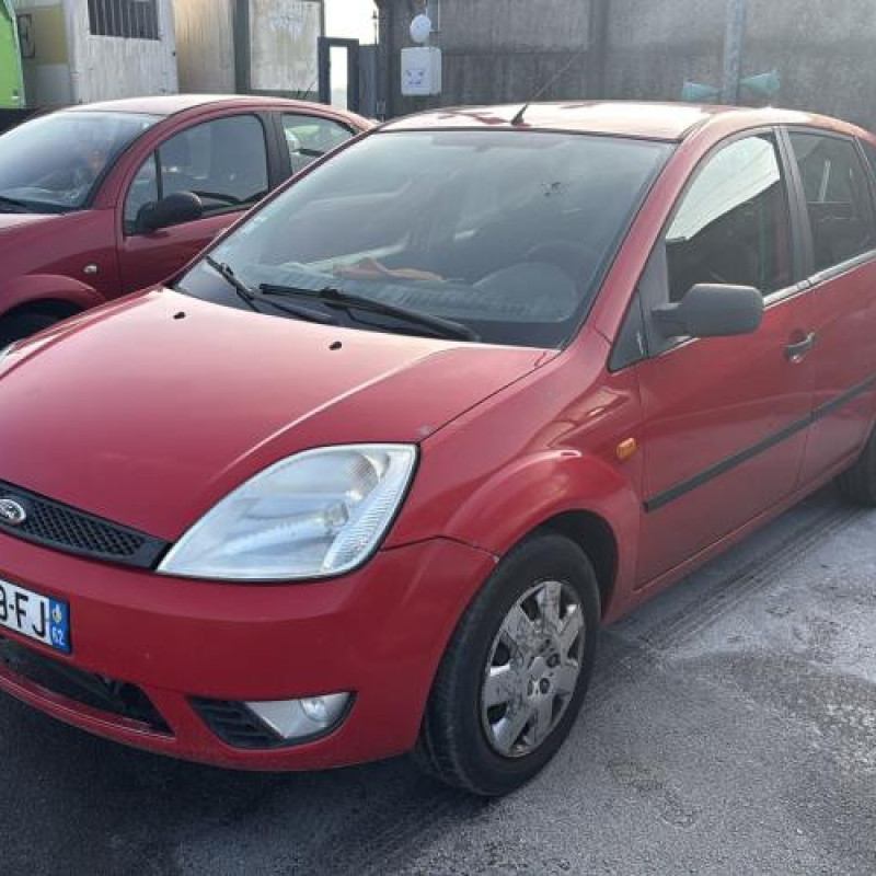Aile avant gauche FORD FIESTA 5 Photo n°5