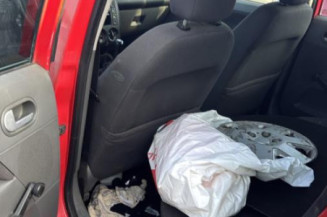 Aile avant gauche FORD FIESTA 5