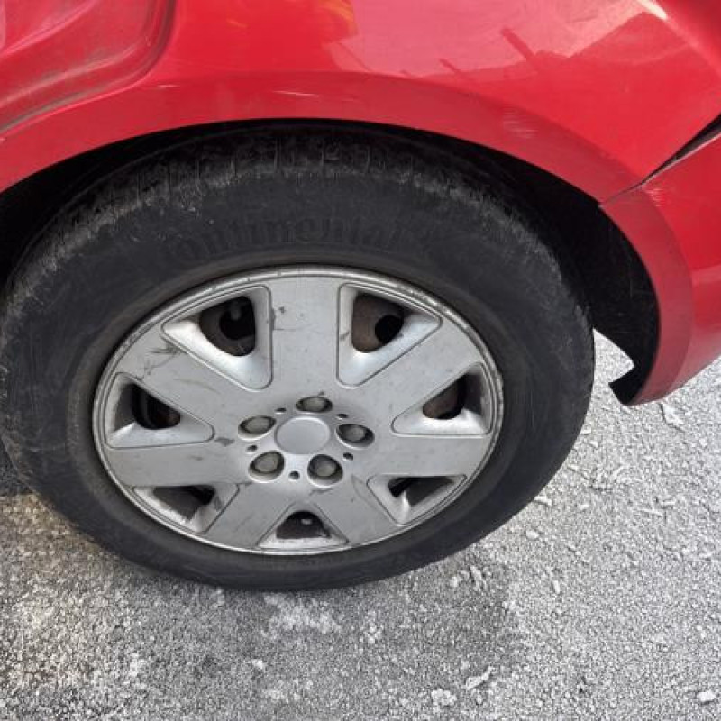 Aile avant gauche FORD FIESTA 5 Photo n°18