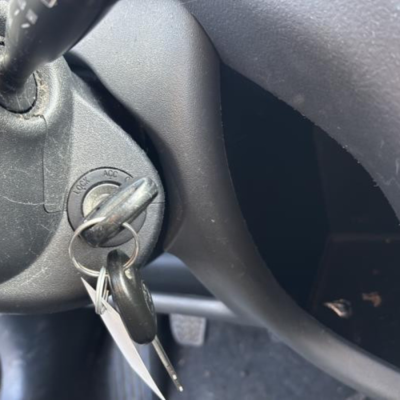 Leve vitre electrique avant droit TOYOTA YARIS 1 Photo n°20