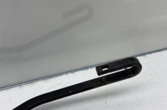 Bras essuie glace avant droit PEUGEOT 405