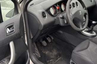 Renfort pare choc arriere (traverse) PEUGEOT 308 1