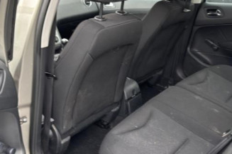 Renfort pare choc arriere (traverse) PEUGEOT 308 1
