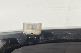 Malle/Hayon arriere PEUGEOT 5008 1