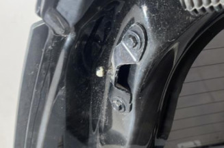 Malle/Hayon arriere PEUGEOT 5008 1