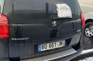 Malle/Hayon arriere PEUGEOT 5008 1