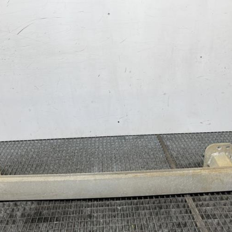 Renfort pare choc arriere (traverse) PEUGEOT 308 1 Photo n°4