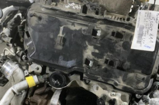 Moteur RENAULT TRAFIC 3 COURT Photo n°1