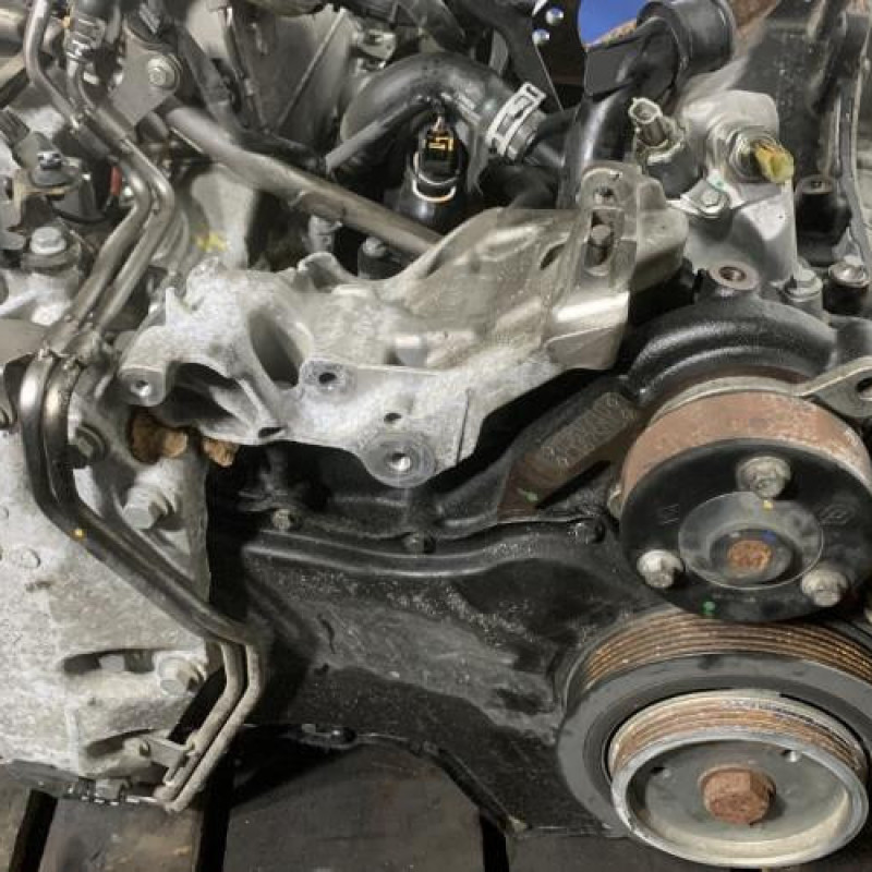 Moteur RENAULT TRAFIC 3 COURT Photo n°3