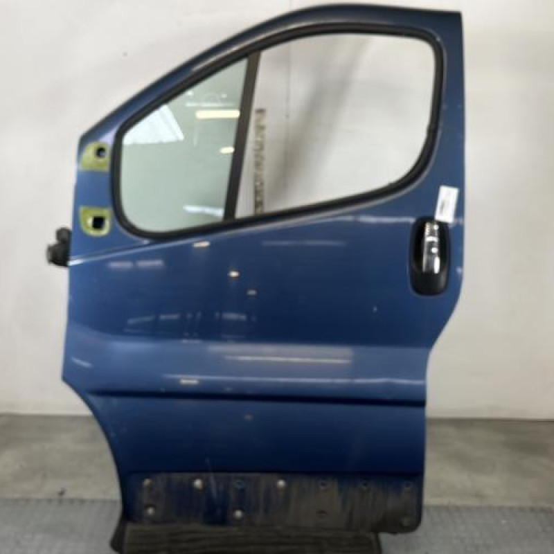Porte avant gauche VAUXHALL VIVARO 1 Photo n°1