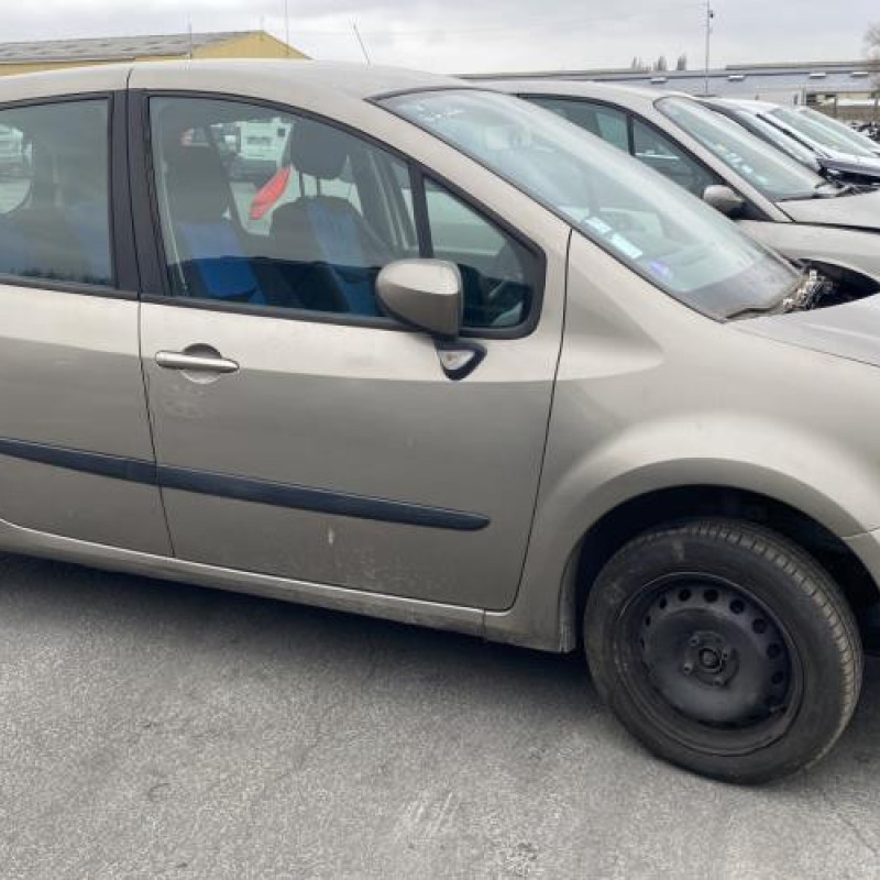 Porte avant droit RENAULT GRAND MODUS Photo n°13