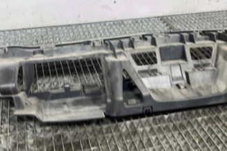 Armature avant, Masque avant PEUGEOT 5008 1
